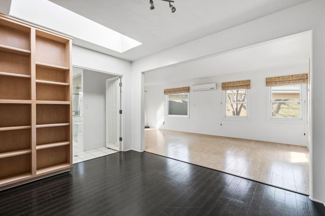 501 Laguna Boulevard SW, Albuquerque, NM 87104