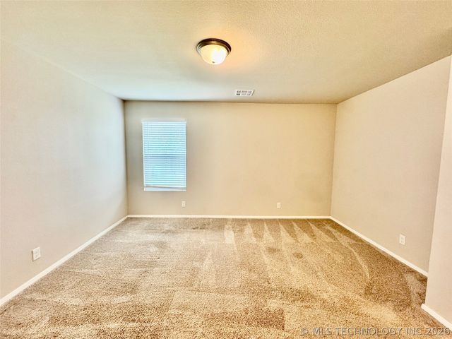 14236 N 73rd East Avenue, Collinsville, OK 74021