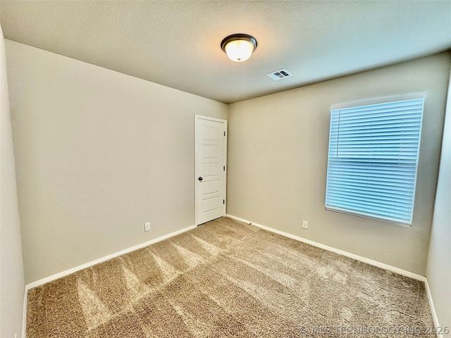 14236 N 73rd East Avenue, Collinsville, OK 74021