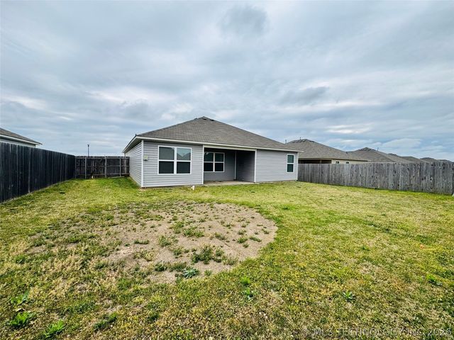 14236 N 73rd East Avenue, Collinsville, OK 74021