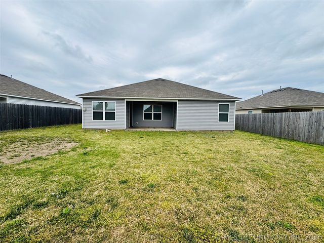 14236 N 73rd East Avenue, Collinsville, OK 74021