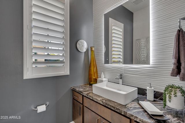 2652 E PELICAN Court, Gilbert, AZ 85297