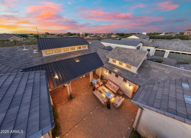 2652 E PELICAN Court, Gilbert, AZ 85297