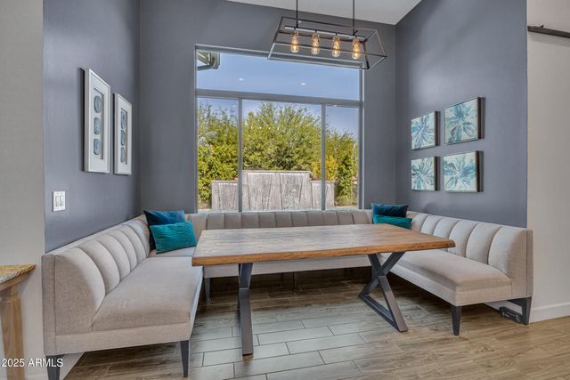 2652 E PELICAN Court, Gilbert, AZ 85297