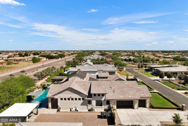 2652 E PELICAN Court, Gilbert, AZ 85297