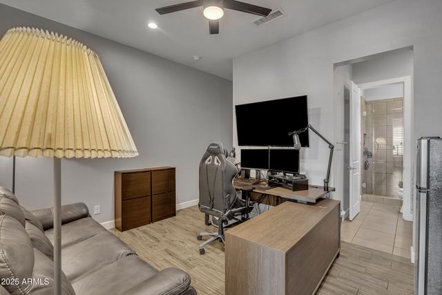 2652 E PELICAN Court, Gilbert, AZ 85297