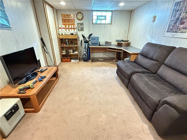 4126-4128 Everlawn St., West Mifflin, PA 15122
