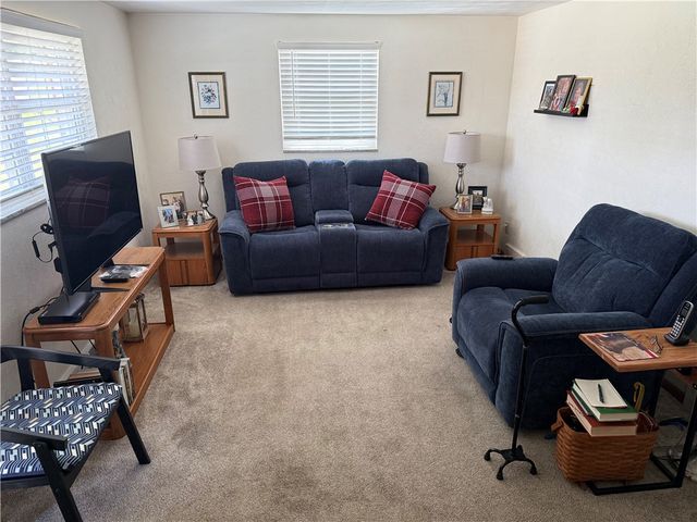 4126-4128 Everlawn St., West Mifflin, PA 15122