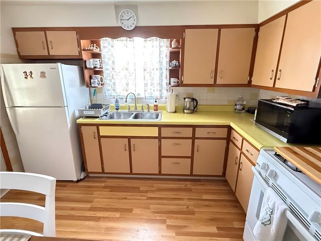 4126-4128 Everlawn St., West Mifflin, PA 15122