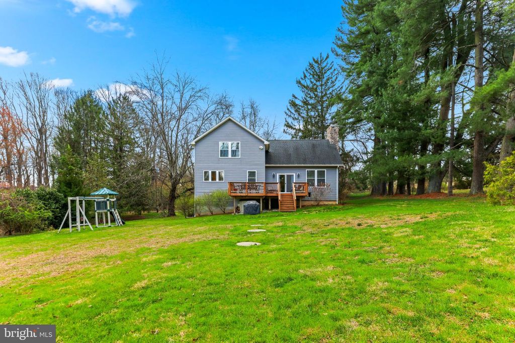 Image 47 of property listing at 4126 HEDGEHILL LN, Phoenix, MD 21131