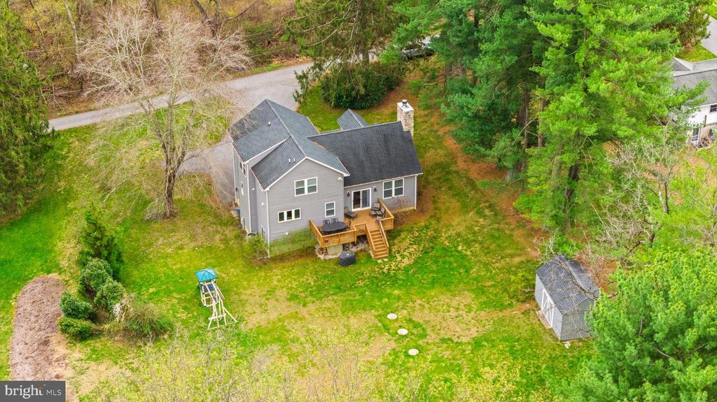 Image 50 of property listing at 4126 HEDGEHILL LN, Phoenix, MD 21131