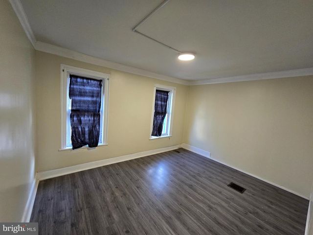 330 MOSS ST, Reading, PA 19604