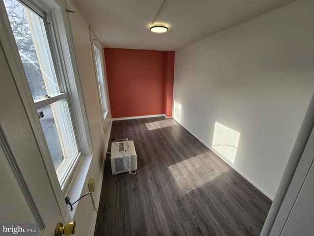 330 MOSS ST, Reading, PA 19604