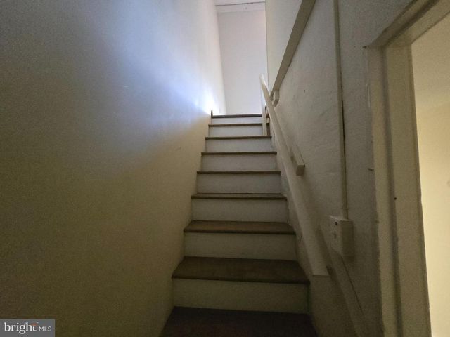 330 MOSS ST, Reading, PA 19604