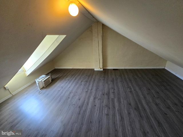 330 MOSS ST, Reading, PA 19604