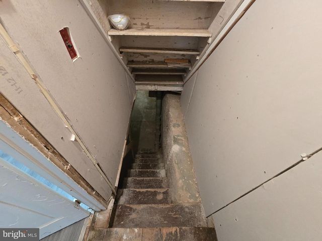 330 MOSS ST, Reading, PA 19604