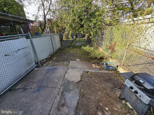 330 MOSS ST, Reading, PA 19604