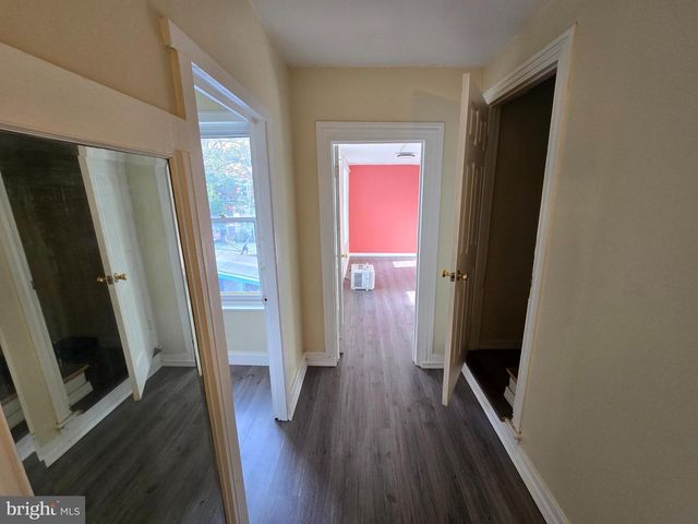 330 MOSS ST, Reading, PA 19604