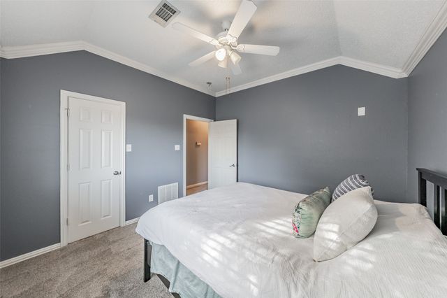 1029 Laurel Oak Drive, Flower Mound, TX 75028