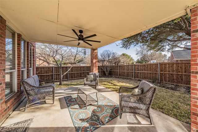 1029 Laurel Oak Drive, Flower Mound, TX 75028