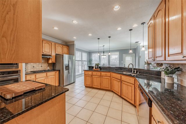 1029 Laurel Oak Drive, Flower Mound, TX 75028