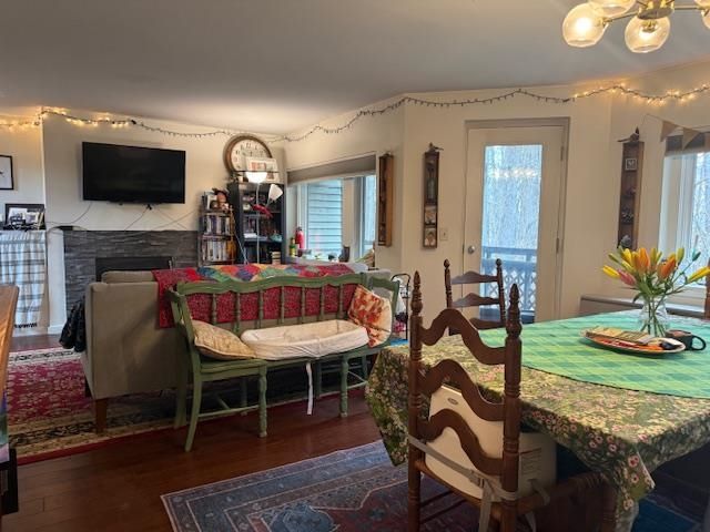 71 E Redrock Dr Apt 105, Burlington, VT 05401