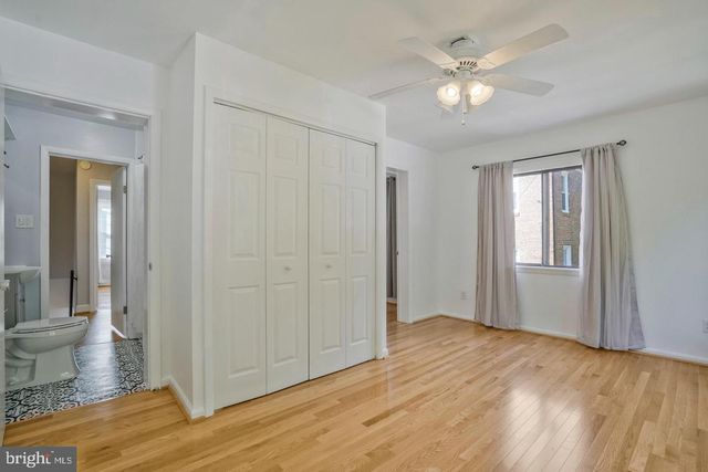 5758 BISCAYNE DR, Alexandria, VA 22303