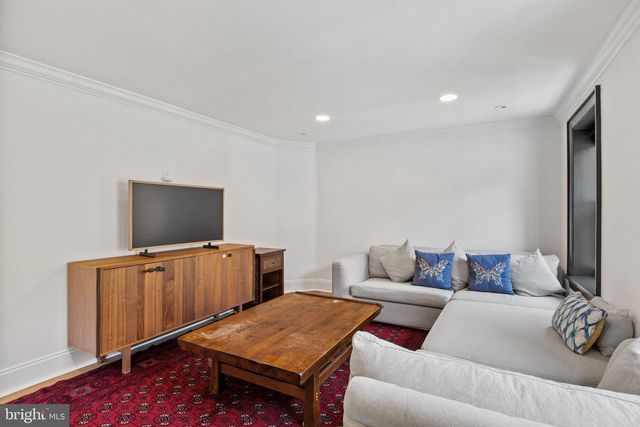 1012 N 5TH ST, Philadelphia, PA 19123