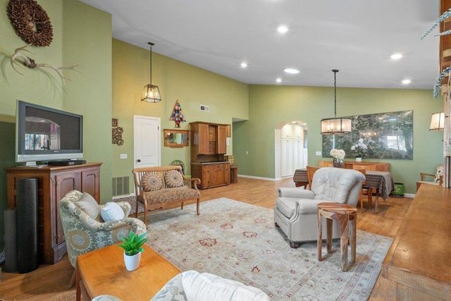 11459 Grassy Trail Dr, San Diego, CA 92127