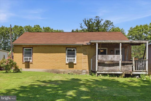 1110 VICTOR ST, Lebanon, PA 17042