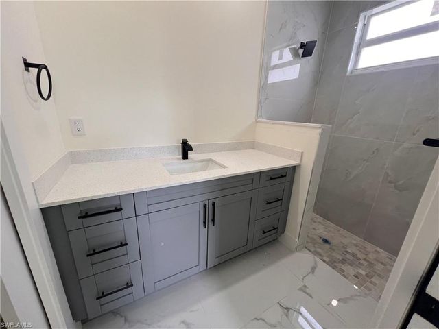 736 Alabama RD S, Lehigh Acres, FL 33974