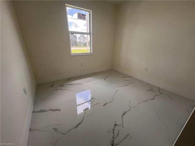 736 Alabama RD S, Lehigh Acres, FL 33974