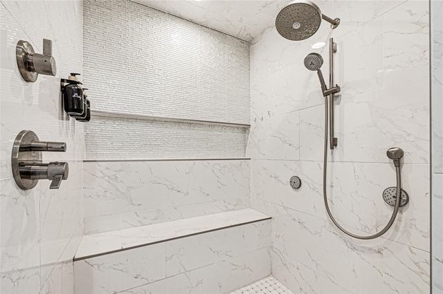 404 S Burnett Drive, Baytown, TX 77520