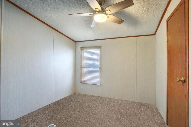 120 DEANN LN, Grantville, PA 17028