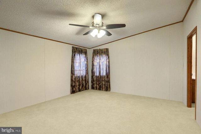 120 DEANN LN, Grantville, PA 17028