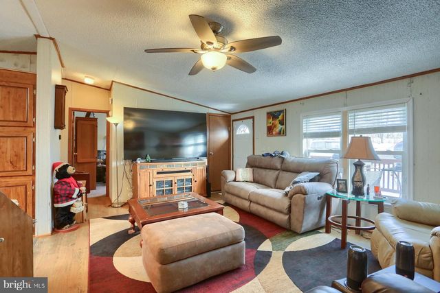 120 DEANN LN, Grantville, PA 17028