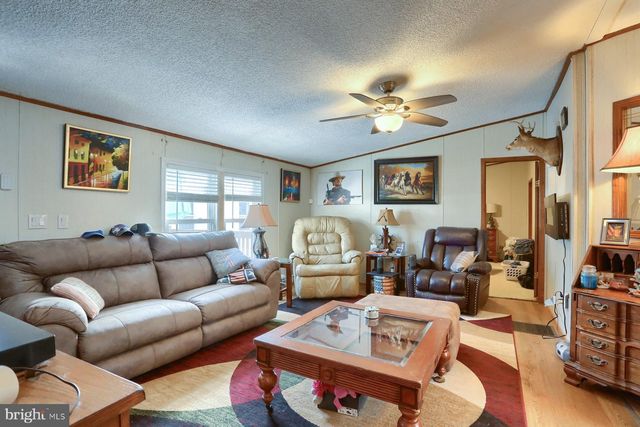 120 DEANN LN, Grantville, PA 17028