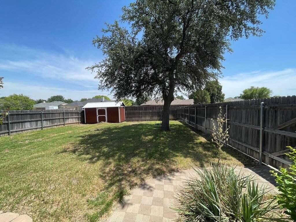 Image 16 of property listing at 3513 Shadyhill Drive, San Angelo, TX 76904