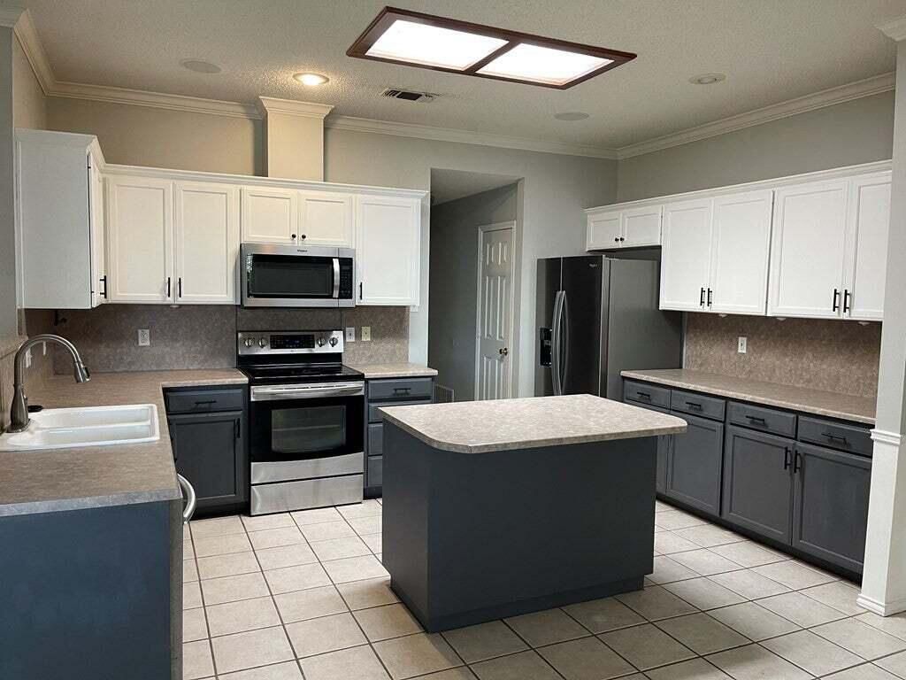 Image 7 of property listing at 3513 Shadyhill Drive, San Angelo, TX 76904