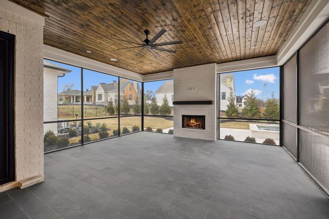 8107 Turning Point Dr, Brentwood, TN 37027