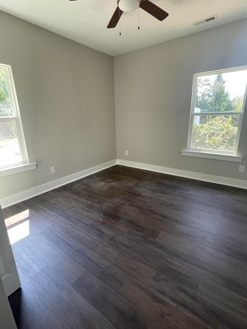 10 Charles Drive, Chattanooga, TN 37421