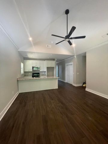 10 Charles Drive, Chattanooga, TN 37421