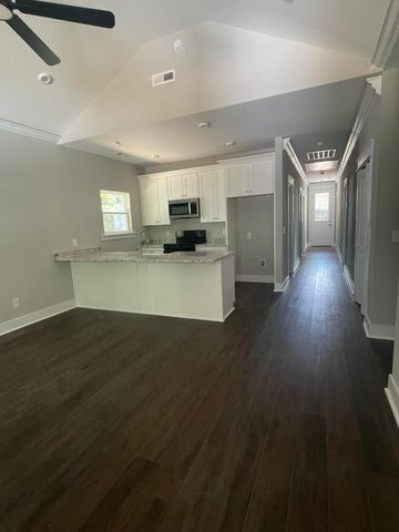 10 Charles Drive, Chattanooga, TN 37421