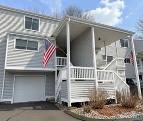 161 Pheasant Lane 161, Branford, CT 06405
