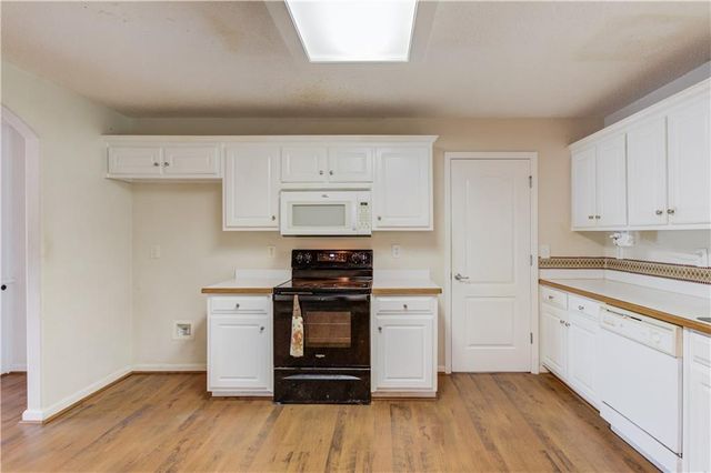2504 Amelia Way, Statham, GA 30666