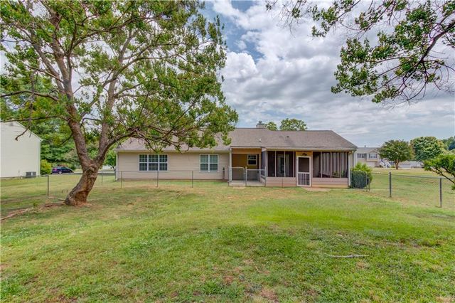 2504 Amelia Way, Statham, GA 30666