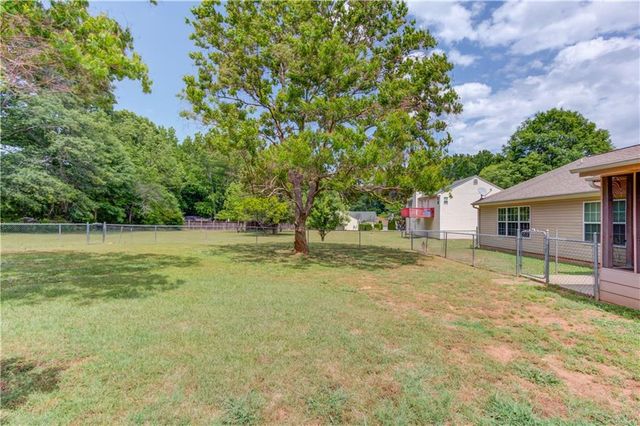 2504 Amelia Way, Statham, GA 30666