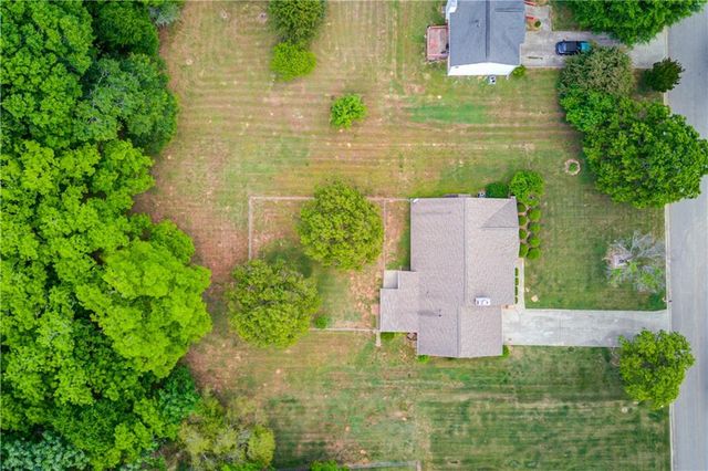 2504 Amelia Way, Statham, GA 30666