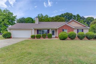 2504 Amelia Way, Statham, GA 30666