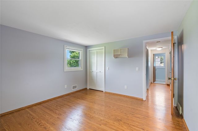 3601 Sunset Lane, Williamson, NY 14589